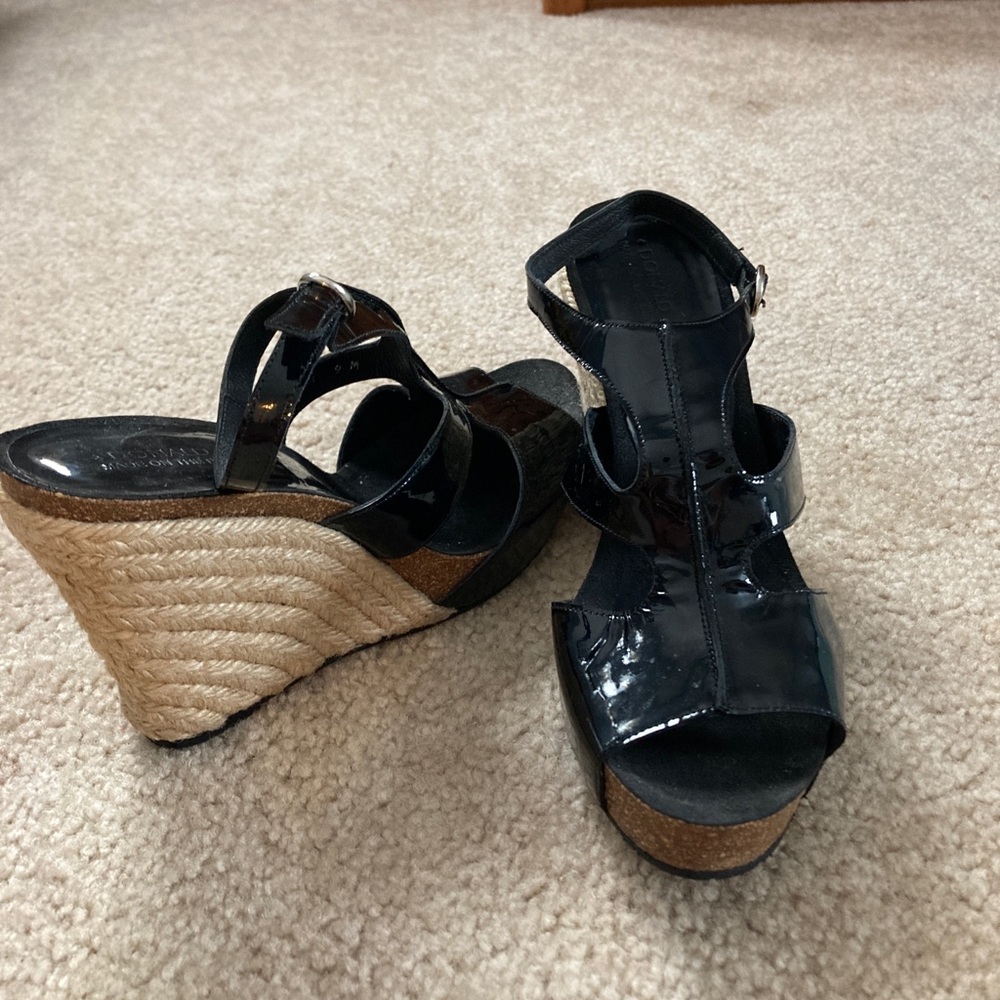 Donald J Pliner Black/Natural Size 9